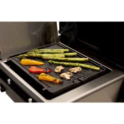 Plancha Réversible En Fonte Pour Réchaud Et IR Barbecue Broil King -Barbecue Passion Soldes Magasin 11250 plancha reversible fonte broil king rechaud lateral ir ambiance 2