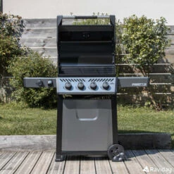 Barbecue à Gaz Napoleon Freestyle F425SBPGT 4 Brûleurs + Réchaud 37 Barbecue à Gaz Napoleon Freestyle F425SBPGT 4 Brûleurs + Réchaud -Barbecue Passion Soldes Magasin barbecue gaz napoleon freestyle 425 05 1