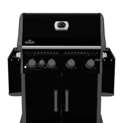 Pack Barbecue à Gaz Napoleon ROGUE XT 525 SIB Noir + Housse Et Plancha -Barbecue Passion Soldes Magasin barbecue gaz napoleon rogue xt 525 noir 2 1