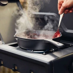 Pack Barbecue à Gaz Napoleon Freestyle F365SBPGT 3 Brûleurs Réchaud + Housse Et Plancha 39 Pack Barbecue à Gaz Napoleon Freestyle F365SBPGT 3 Brûleurs Réchaud + Housse Et Plancha -Barbecue Passion Soldes Magasin f365sbpgt fr napoleon barbecue freestyle 17 1