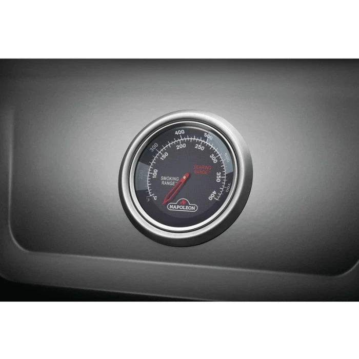 Pack Barbecue à Gaz Napoleon Freestyle F365SBPGT 3 Brûleurs Réchaud + Housse Et Plancha 10 Pack Barbecue à Gaz Napoleon Freestyle F365SBPGT 3 Brûleurs Réchaud + Housse Et Plancha – Image 8