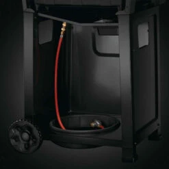 Pack Barbecue à Gaz Napoleon Freestyle F425SBPGT 4 Brûleurs Réchaud + Housse Et Plancha -Barbecue Passion Soldes Magasin f425sbpgt fr barbecue gaz napoleon freestyle f425sbpgt chariot 1