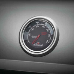 Pack Barbecue à Gaz Napoleon Freestyle F425SBPGT 4 Brûleurs Réchaud + Housse Et Plancha -Barbecue Passion Soldes Magasin f425sbpgt fr barbecue gaz napoleon freestyle f425sbpgt thermometre 1