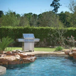 Pack Barbecue à Gaz Napoleon PRESTIGE PRO 500 + 3 Accessoires 12 Pack Barbecue à Gaz Napoleon PRESTIGE PRO 500 + 3 Accessoires -Barbecue Passion Soldes Magasin pro500rsib 2 lifestyle pool 1 1 2