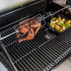 Tournebroche Universel Avec Moteur CHAR-BROIL Pour Barbecue à Gaz -Barbecue Passion Soldes Magasin tournebroche poulet 3 min